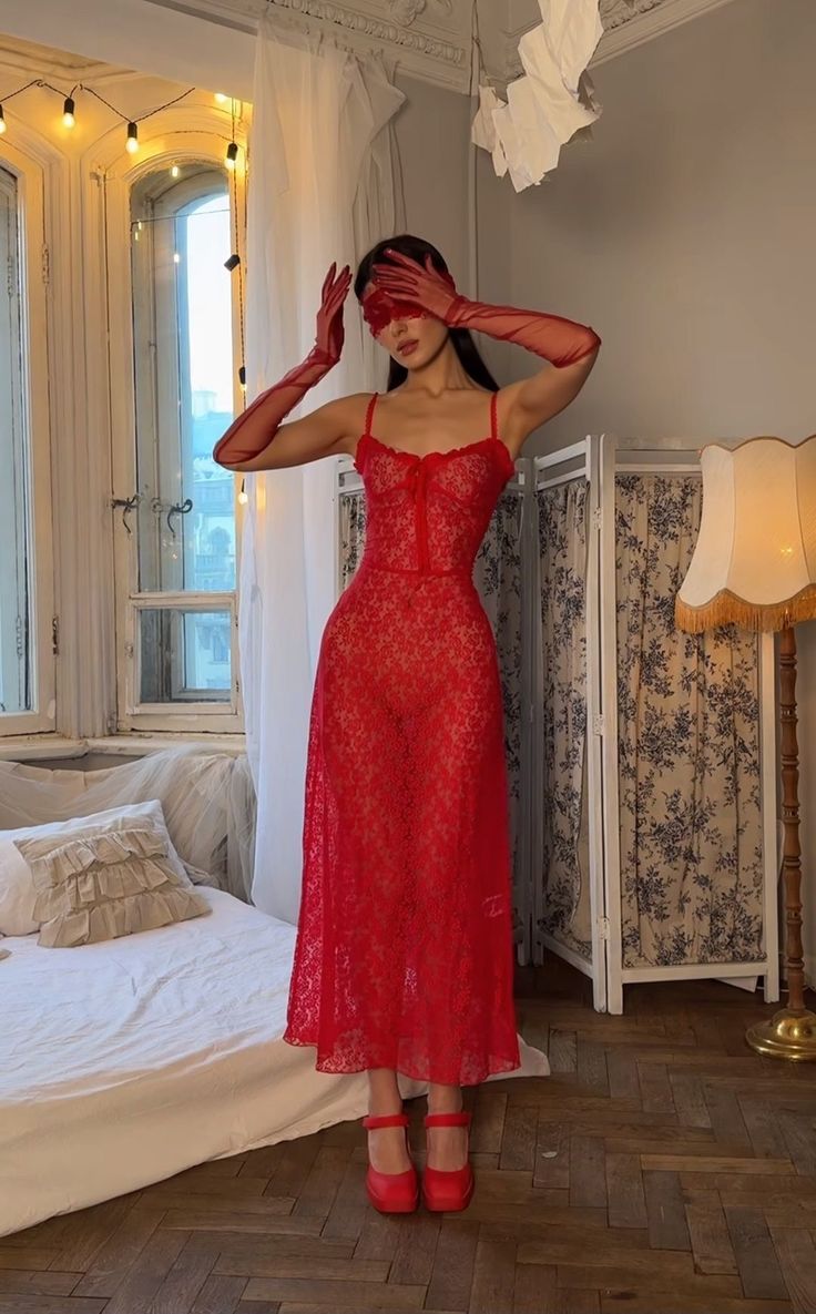 Sexy Red paghetti Straps A-Line Lace Long Party Dress, D13