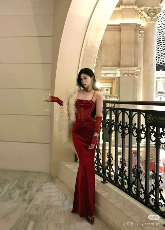 Charming Red Spaghetti Straps Mermaid Long Evening Party Dress, D179