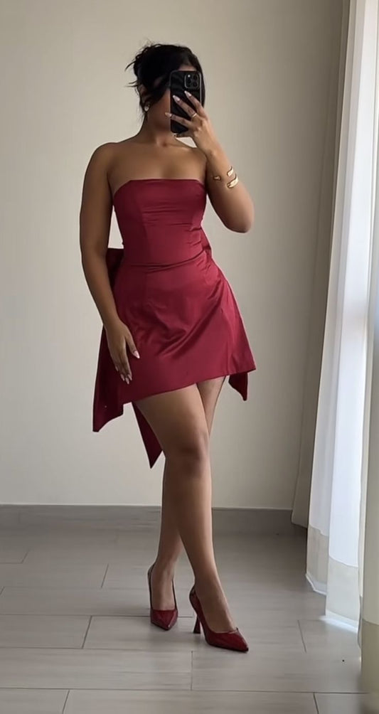 Wine Red Strapless Sheath Satin Short Party Dress, D123