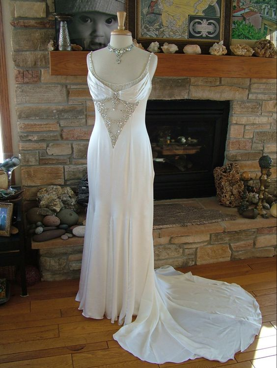 White Spaghetti Straps Beading Satin Vintage Wedding Dress, MD7946