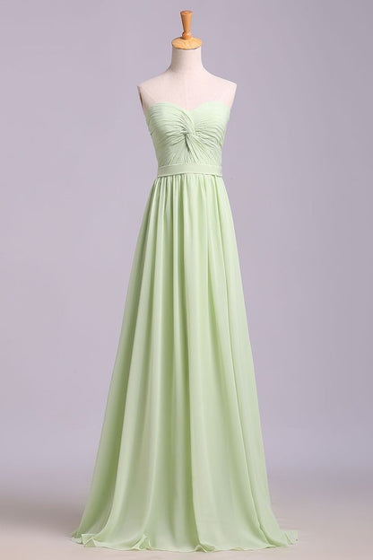 Simple Sweetheart Chiffon Prom Dress, Long Pleated Sleeveless Bridesmaid Dresses M1510